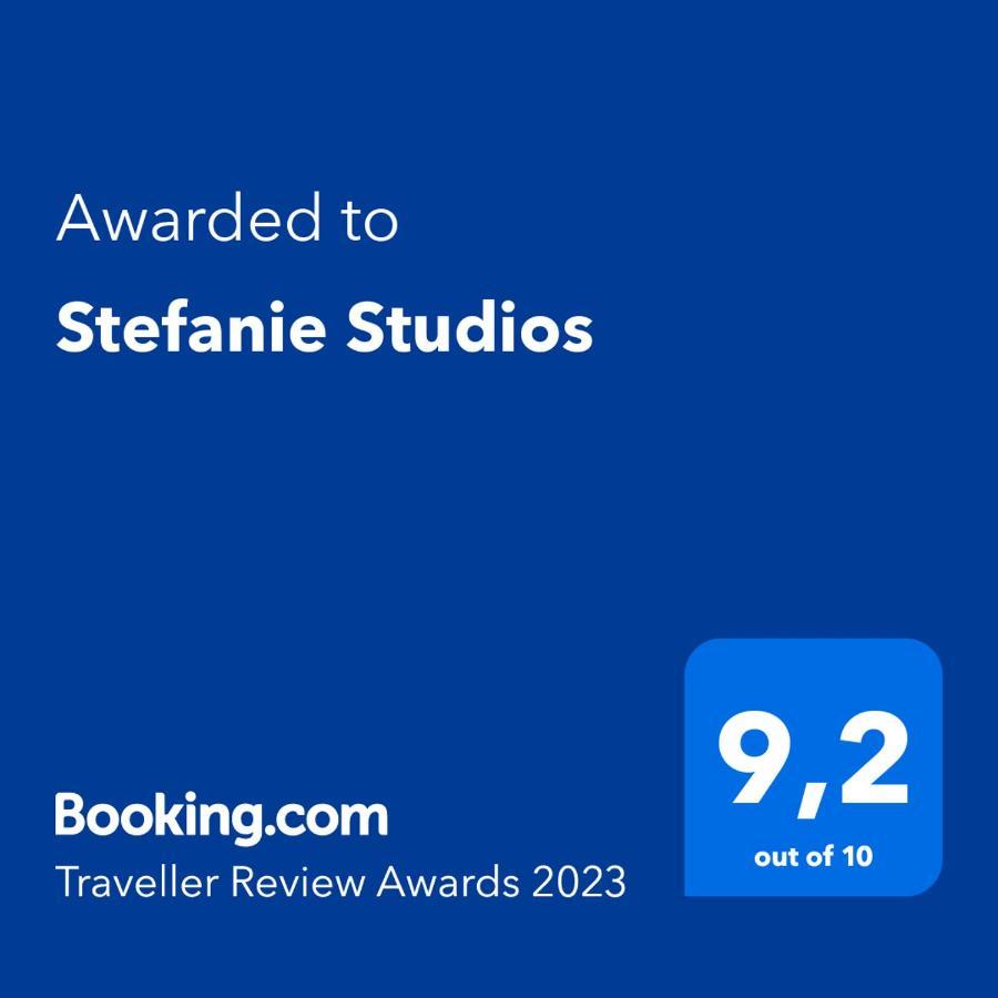 Stefanie Studios Aegina Esterno foto