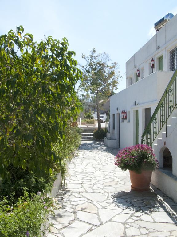 Stefanie Studios Aegina Esterno foto