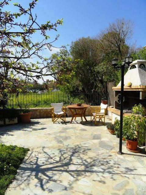 Stefanie Studios Aegina Esterno foto